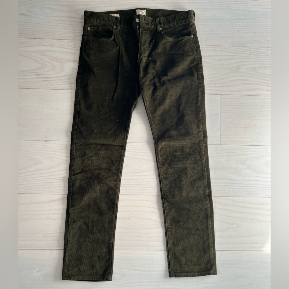 J.Crew Men’s Slim-Fit 32x32 Corduroy Pants, Olive